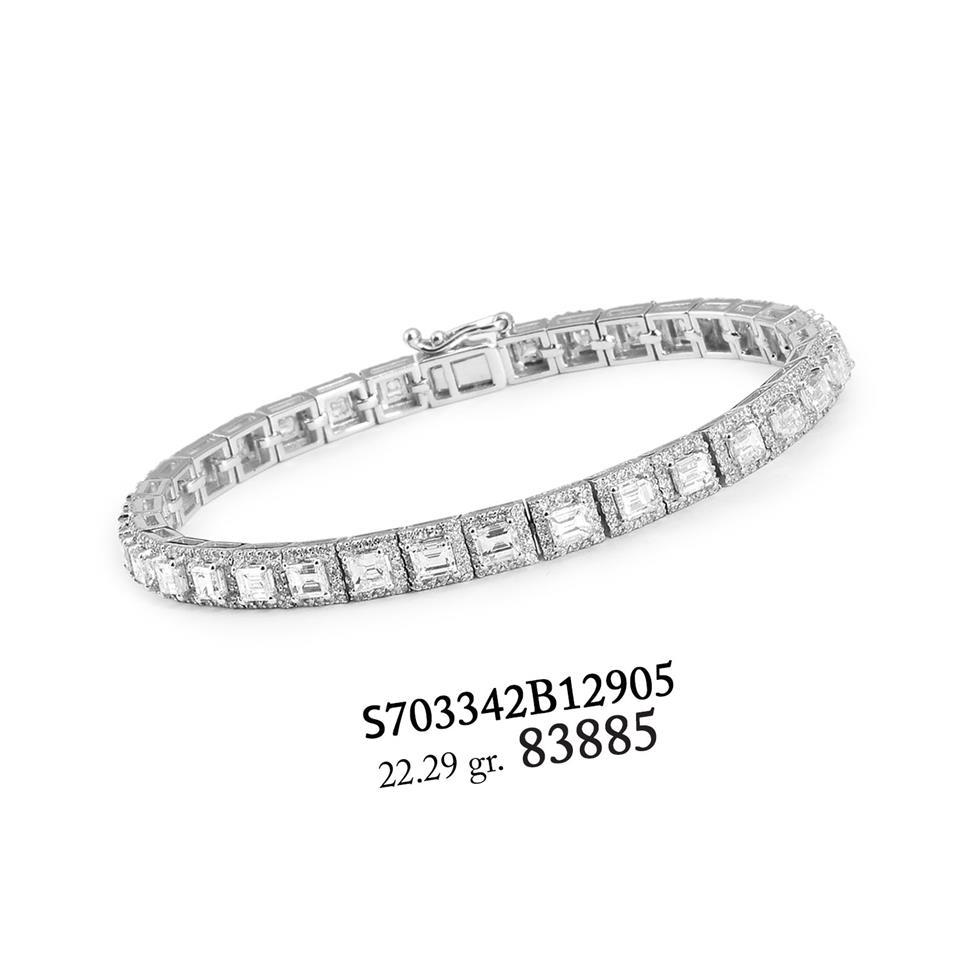 7,48 KARAT BAGET PIRLANTA BİLEKLİK