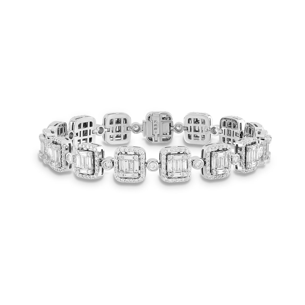 6,37 KARAT BAGET PIRLANTA BİLEKLİK